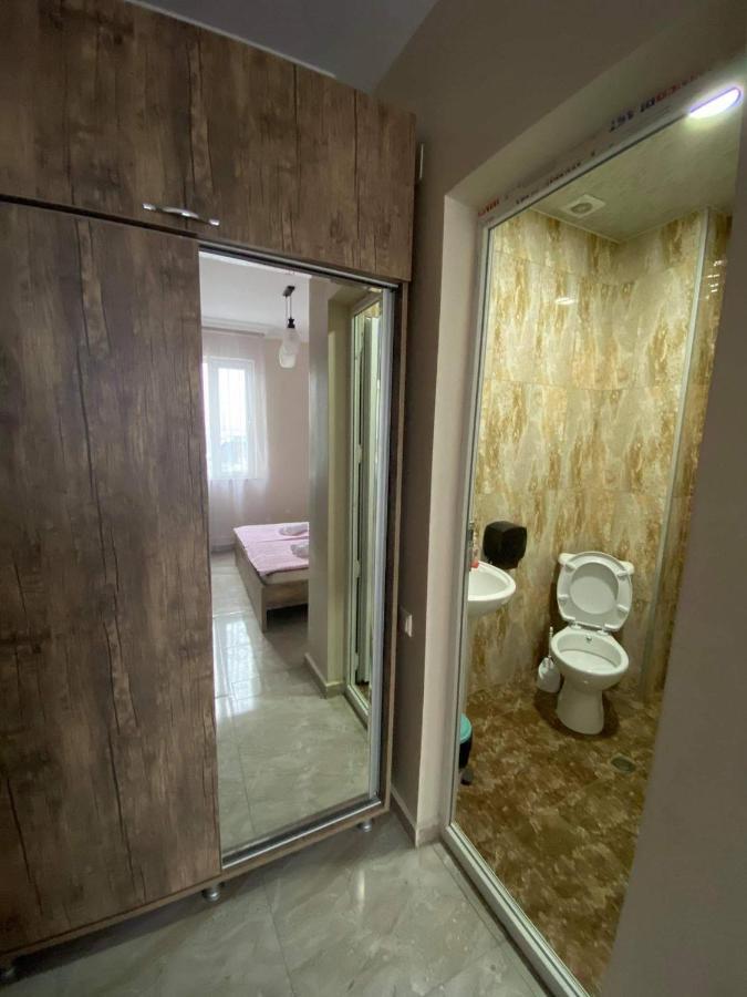 Family Hotel Batumi Luaran gambar