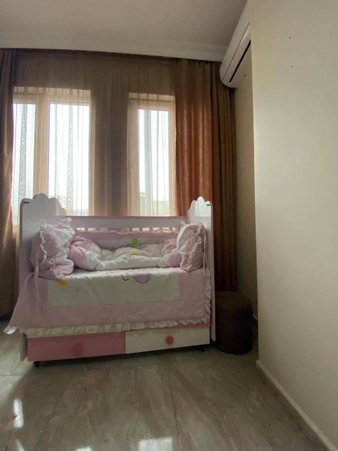 Family Hotel Batumi Luaran gambar