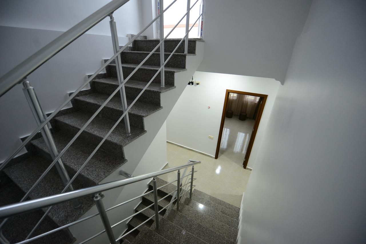 Family Hotel Batumi Luaran gambar
